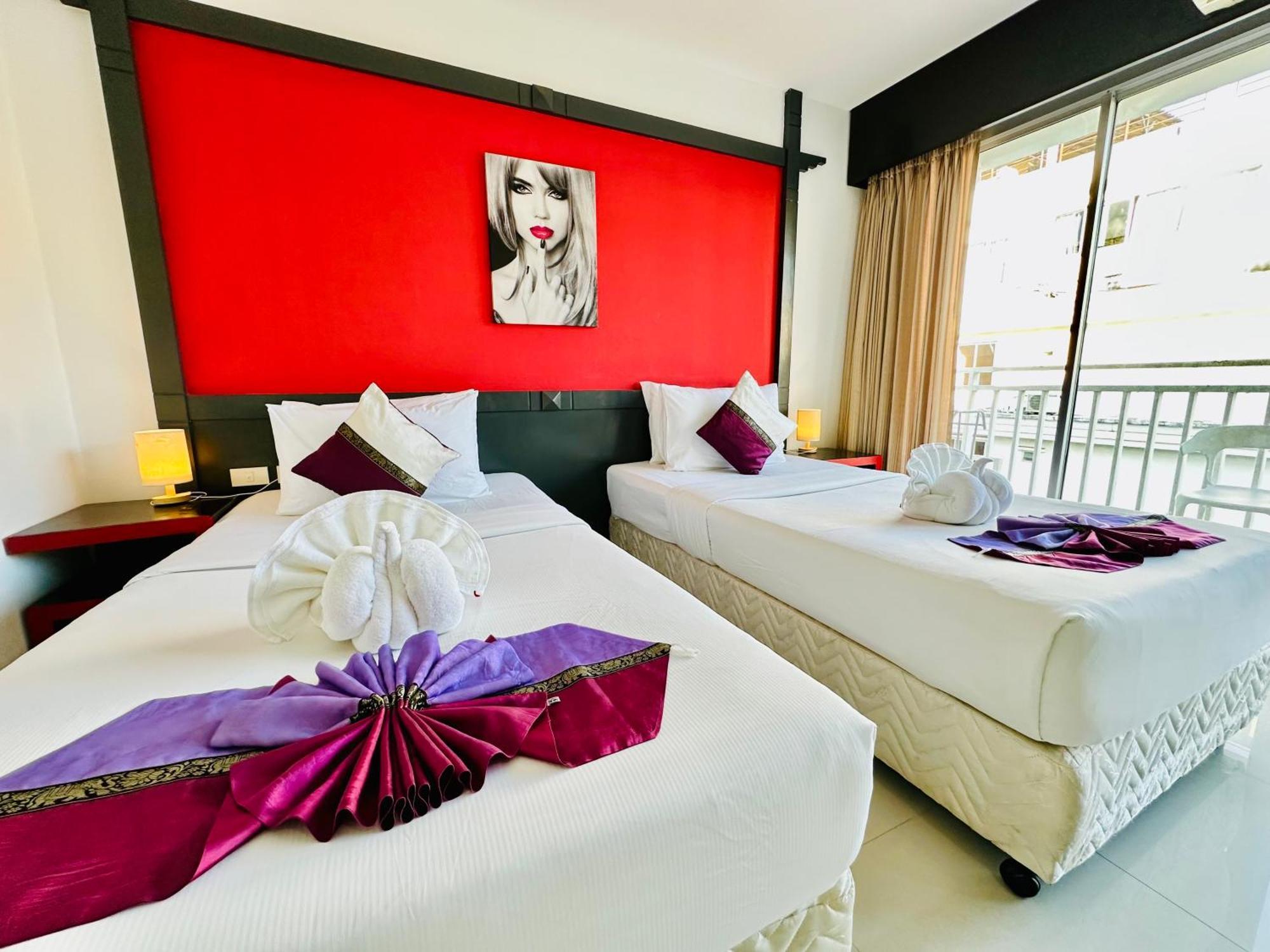 Hotel Baya Phuket Patong Экстерьер фото